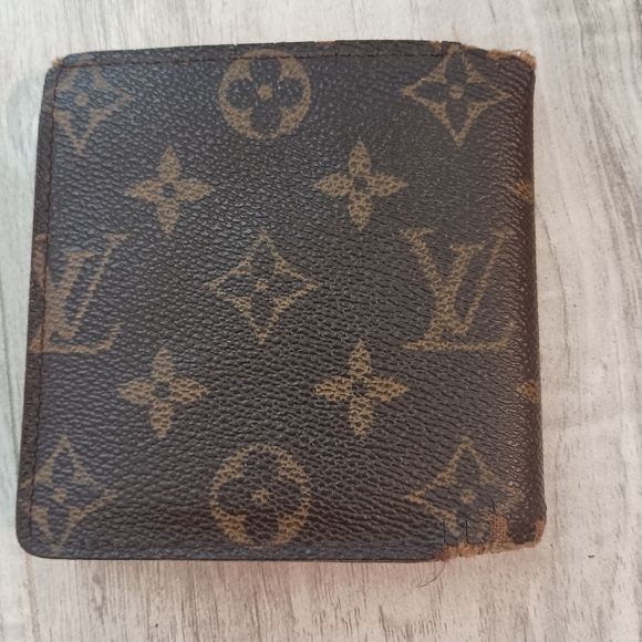 Louis Vuitton Multiple Wallet Monogram Canvas Authentic - Picture 2 of 10